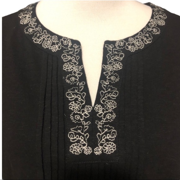 Charter Club Black & White Embroidered Tunic NWT - Picture 6 of 11